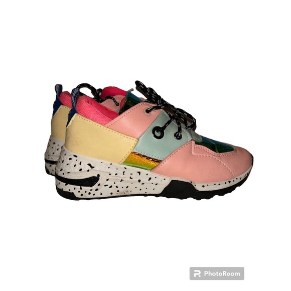 Women’s Lucky Step trendy sneakers size 7 - Picture 1 of 6
